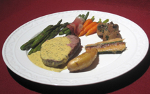 Chateaubriand an Sauce Bearnaise mit Gem&uuml;seauswahl und Rosmarinkart&ouml;ffelchen